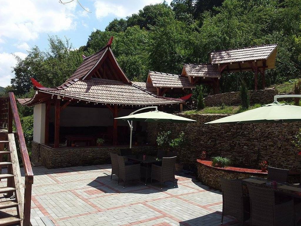 Casa Lily - Japanese Retreat Hotel Sighisoara Luaran gambar